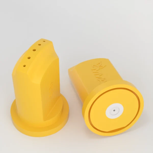 Żółte dysze rozpylające z otworami