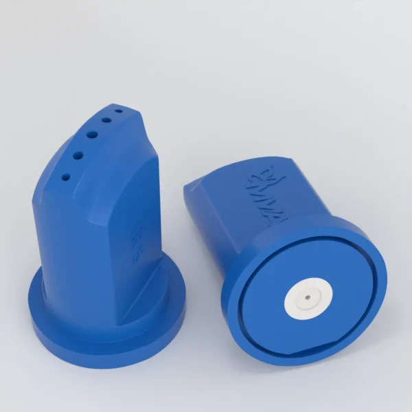 Niebieskie dysze rolnicze z otworami